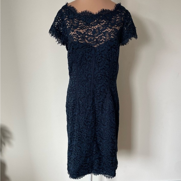 ML Monique Lhuillier Gravitate Towards You Sheath Blue Lace Keyhole Back Dress L - Picture 5 of 12